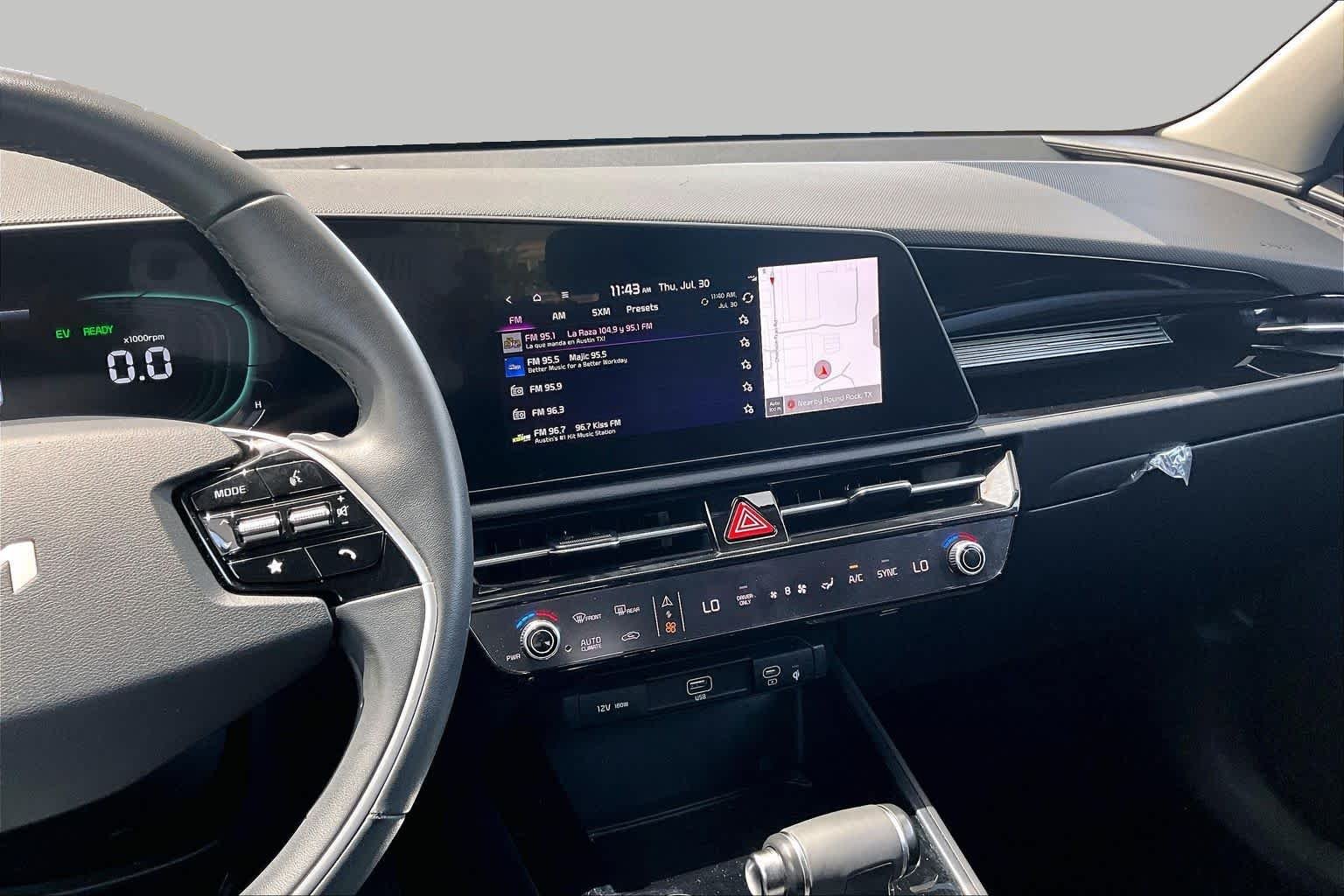 Pre-Owned 2023 Kia Niro EX