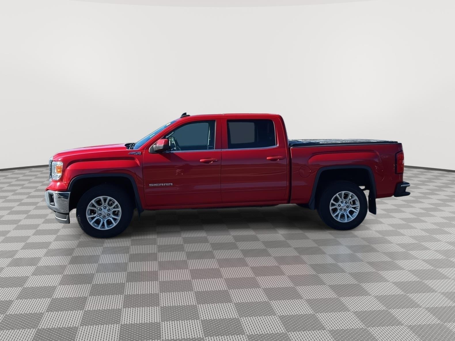 Used 2015 Fire Red GMC SLE image 8