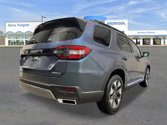 New 2026 Smoke Blue Pearl Honda Touring image 6