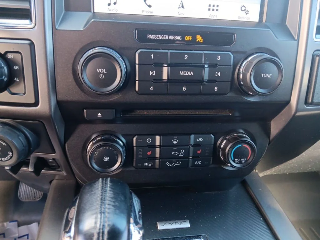 Used 2018 Magma Red Metallic Ford XLT image 22