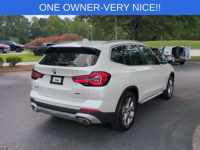 Used 2024 White BMW xDrive30i image 5