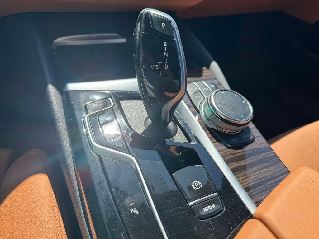Certified Used 2023 Blue Metallic BMW 530i xDrive image 18