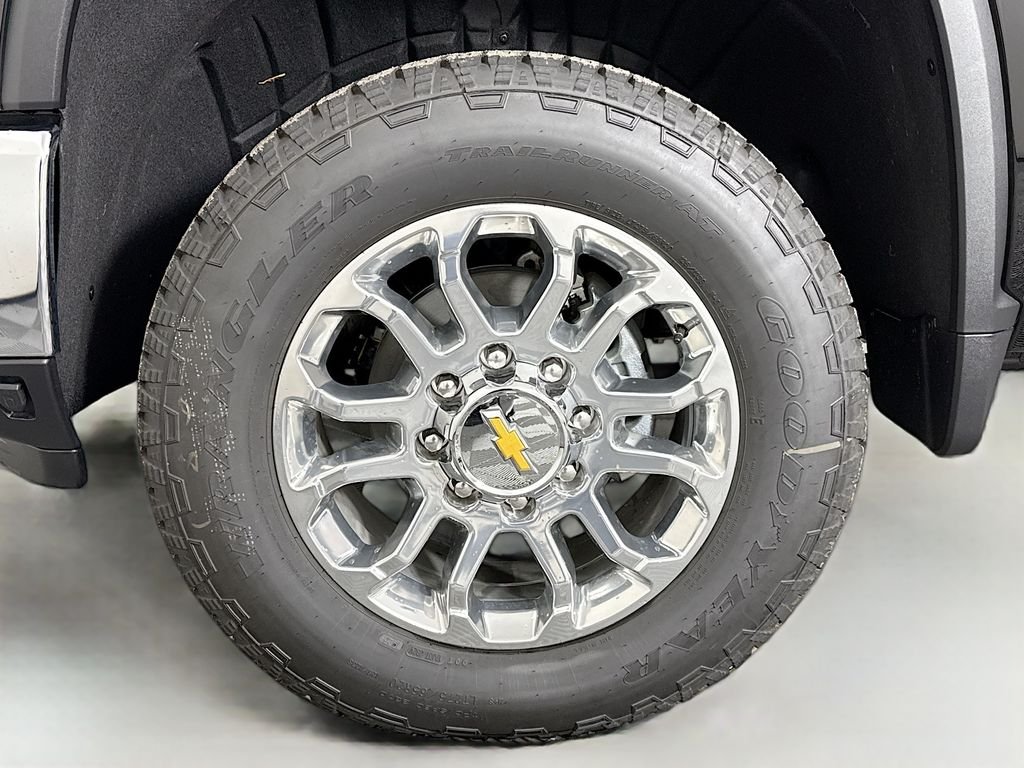 2025 Chevrolet Silverado 2500 HD LTZ - Photo 31