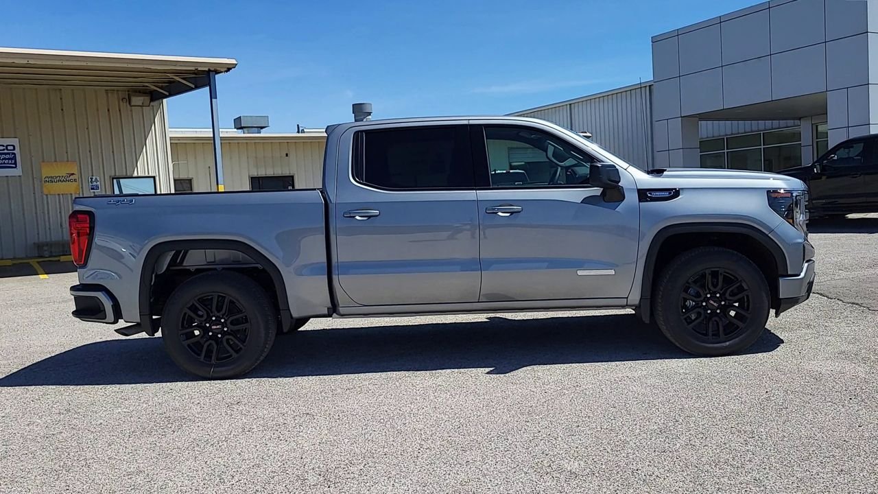 New 2026 Sterling Metallic GMC Elevation image 33