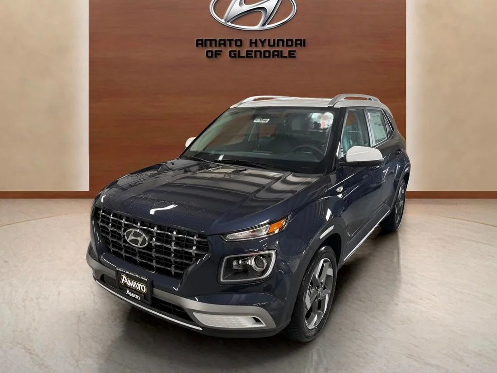 2025 Hyundai Venue Limited IVT's photo