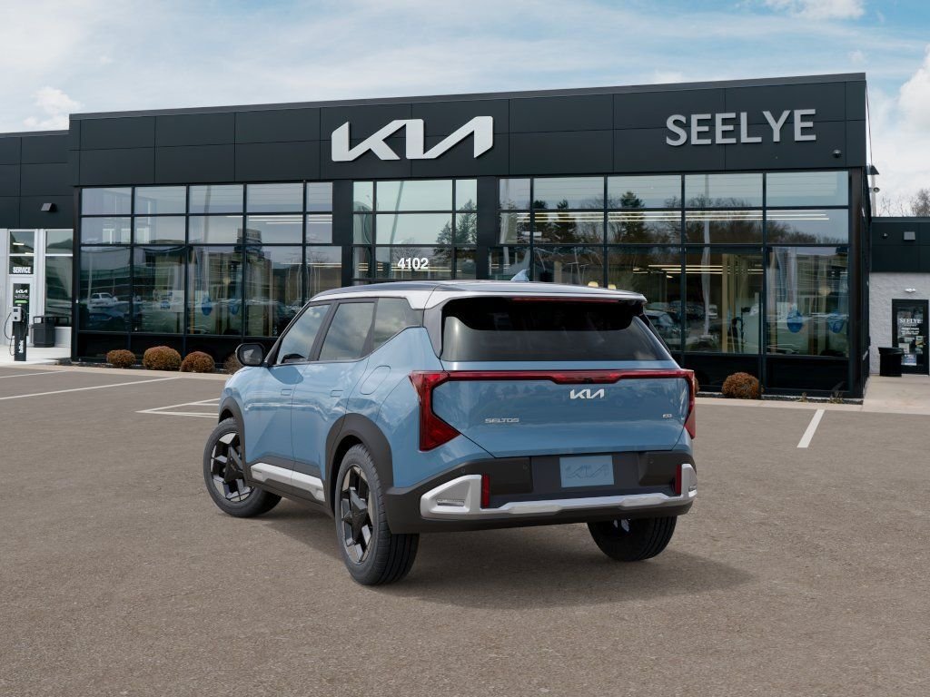 New 2027 Frost Blue / Black Roof Kia S image 4