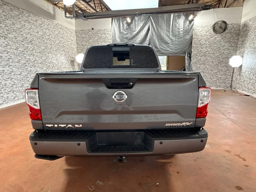 Used 2019 Gun Metallic Nissan PRO-4X image 6