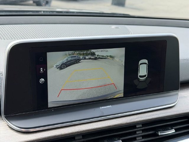 Used 2022 Black Kia EX image 29