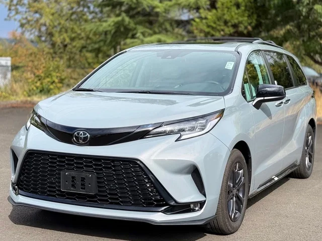 2026 Toyota Sienna XSE