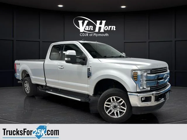 Pre-Owned 2019 Ford F-250SD Lariat