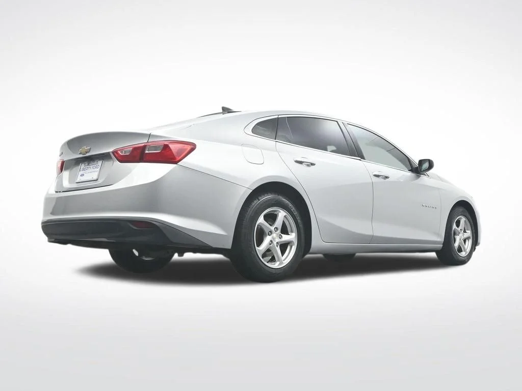 Used 2017 Silver Ice Metallic Chevrolet LS image 39