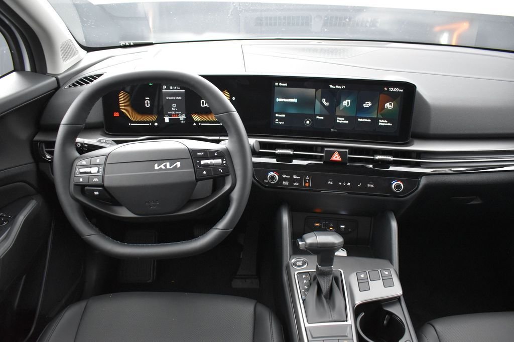 2026 Kia Sportage EX - Photo 12