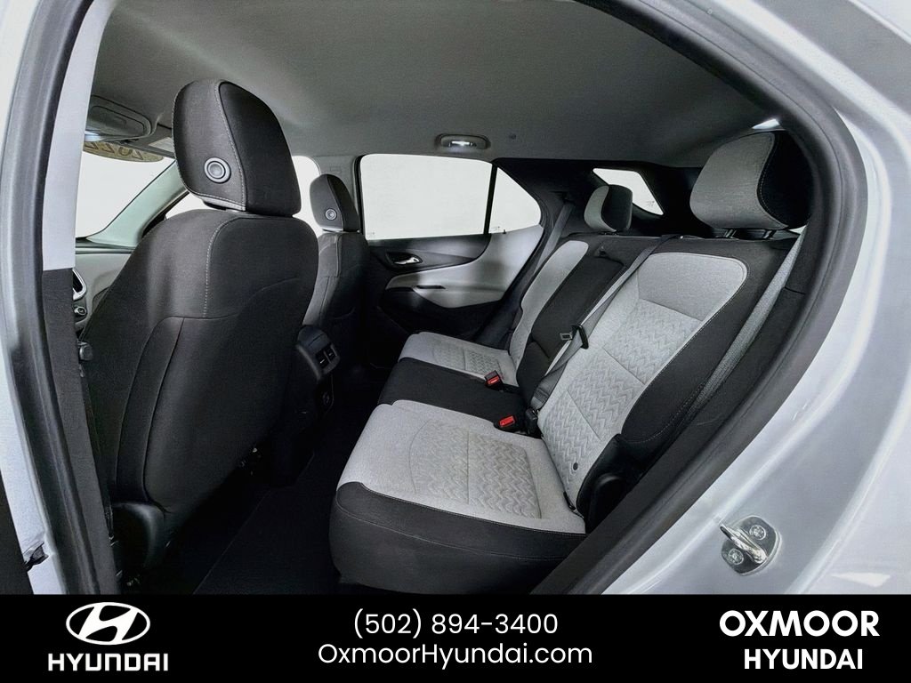 Used 2022 Silver Ice Metallic Chevrolet LT image 22
