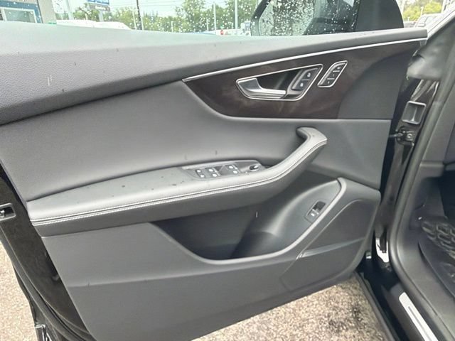 Used 2023 Black Metallic Audi Premium Plus image 17