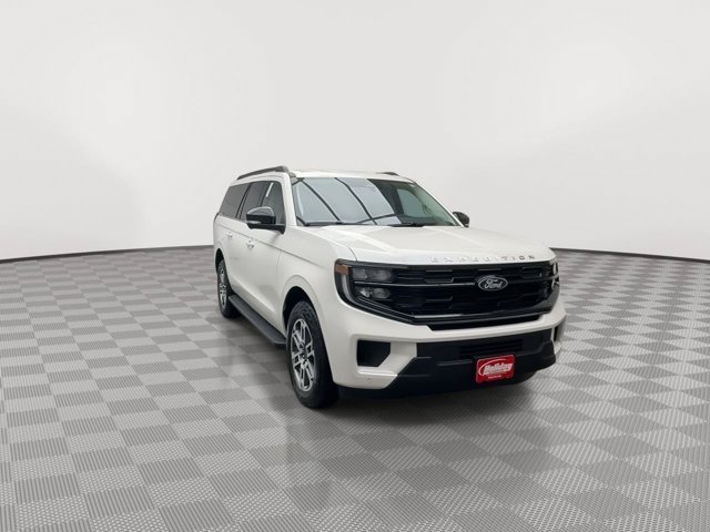 Used 2026 Star White Metallic Tri-Coat Ford Active image 36