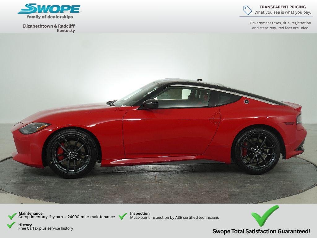 New 2026 Solid Red / Super Black Two-tone Nissan Performance image 7
