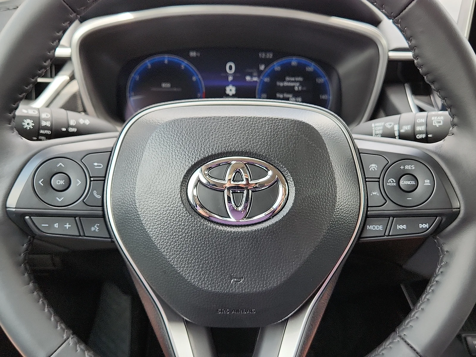 Used 2026 Pearl Toyota XLE image 24