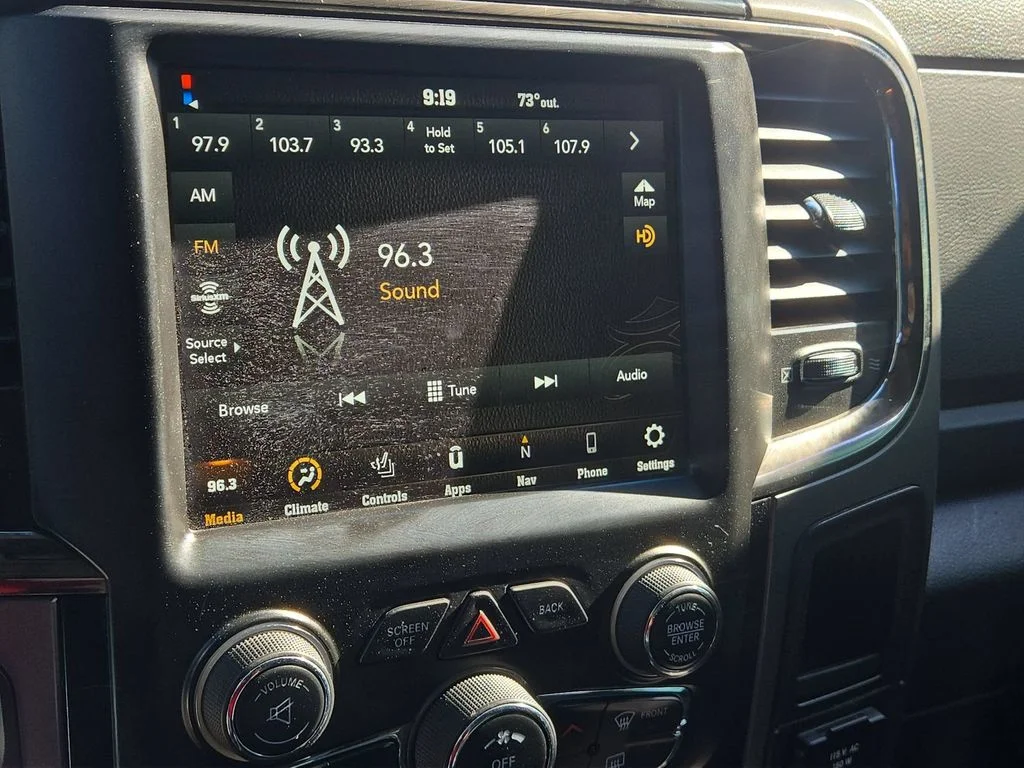 Used 2018 Gray Ram Sport image 33