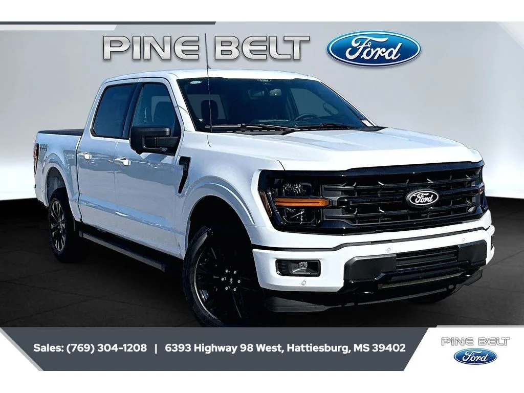 New 2026 Oxford White Ford XLT image 1