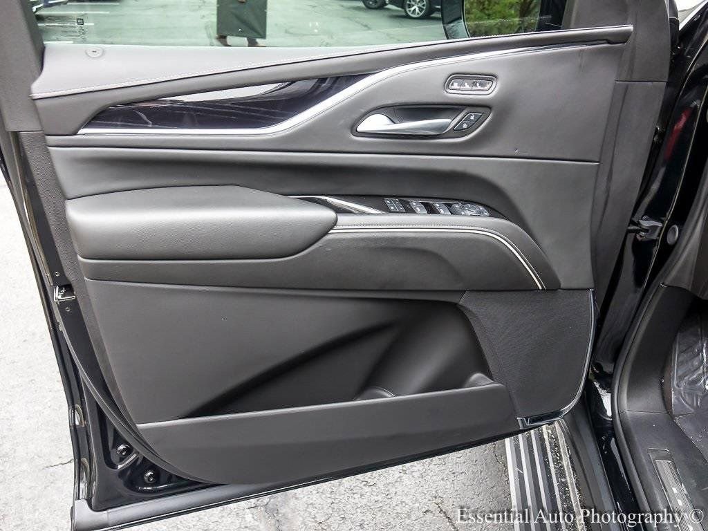 2024 Cadillac Escalade V-Series - Photo 23