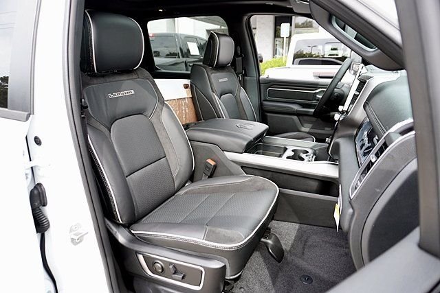 New 2026 Bright White Clear-Coat Exterior Paint RAM Laramie image 16