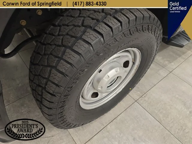 Used 2023 Agate Black Metallic Ford XL image 37