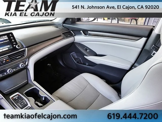 Used 2020 Gray Honda Touring image 21