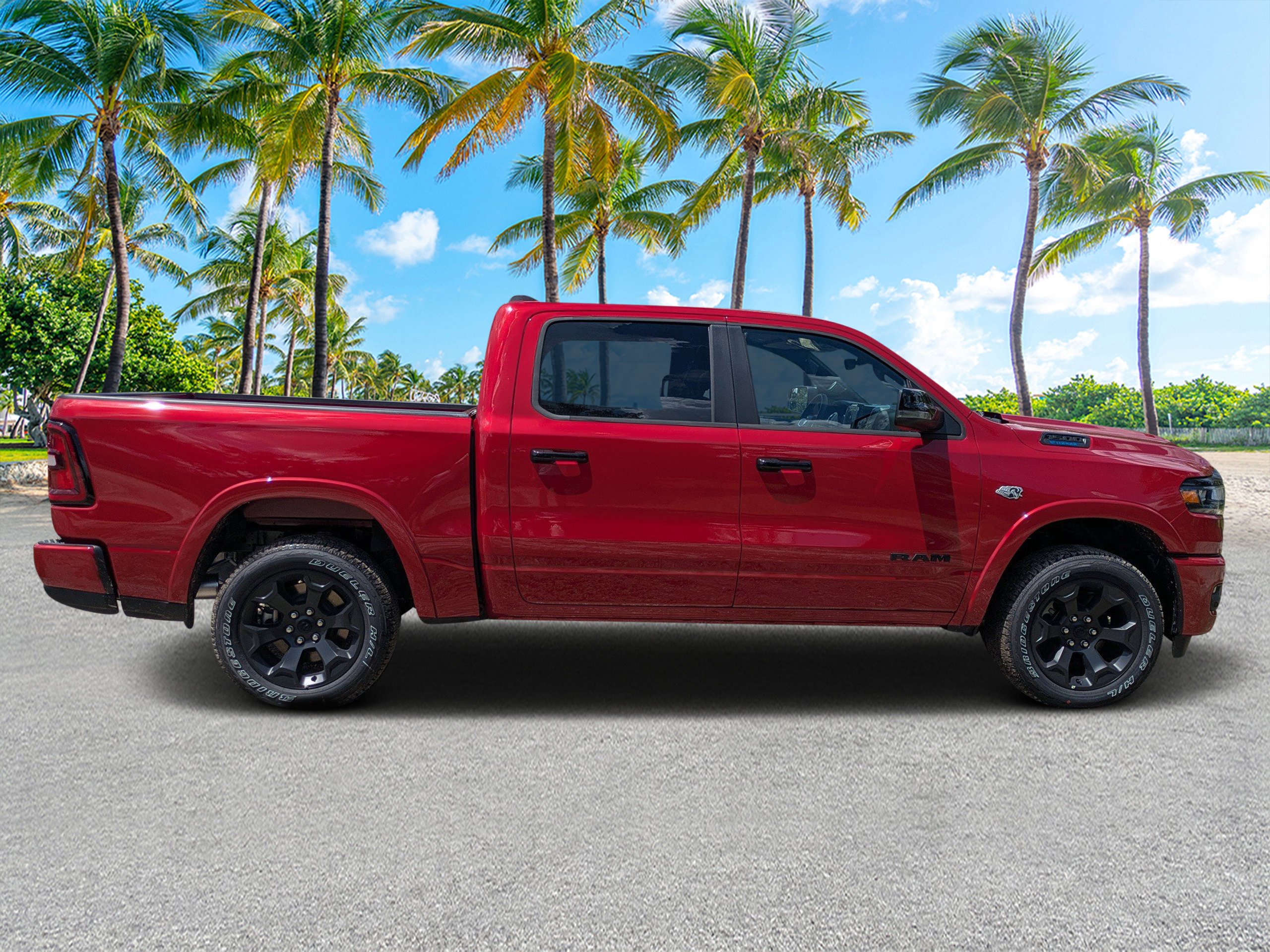 New 2026 Molten Red Pearl-Coat Exterior Paint RAM Big Horn image 2