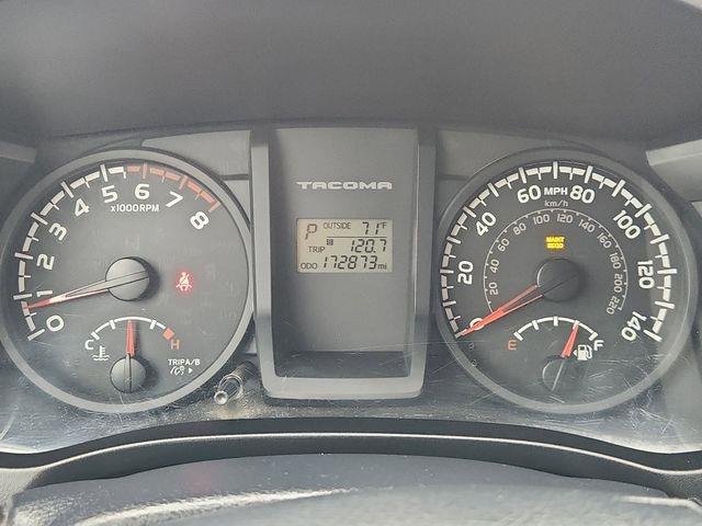 Used 2017 White Toyota SR image 12