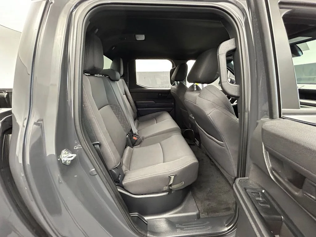 Used 2025 Underground Toyota SR5 image 18
