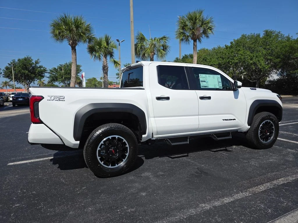 2026 Toyota Tacoma TRD Off Road - Photo 11