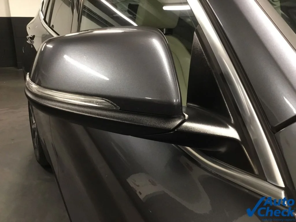 Used 2019 Gray BMW xDrive28i image 17