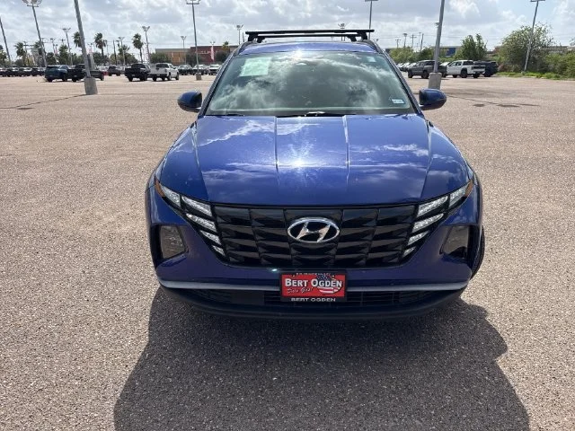 Used 2022 Blue Hyundai SEL image 2