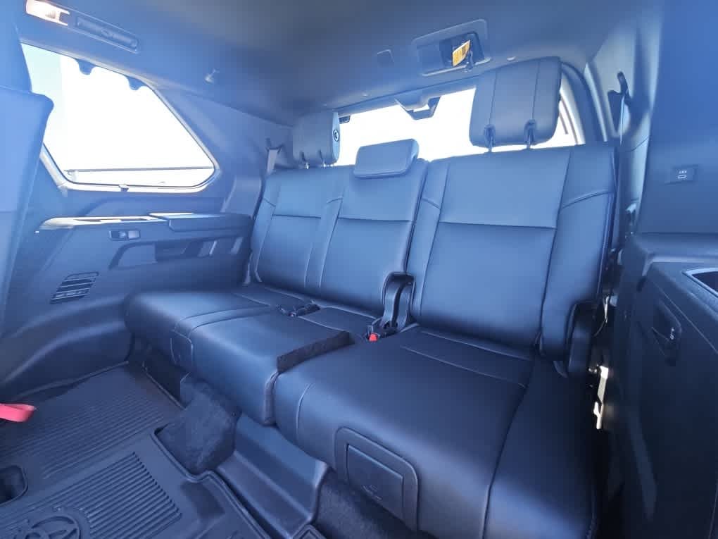 Certified Used 2026 Wind Chill Pearl Toyota Platinum image 15