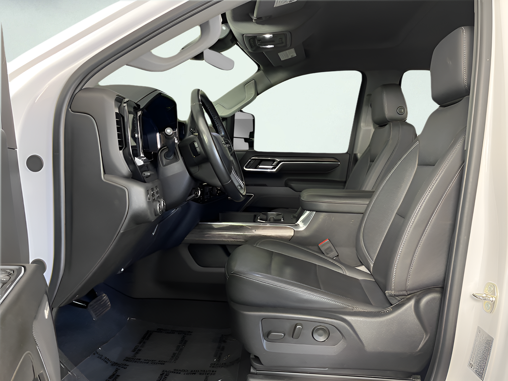 2024 Chevrolet Silverado 2500HD LTZ - Photo 10