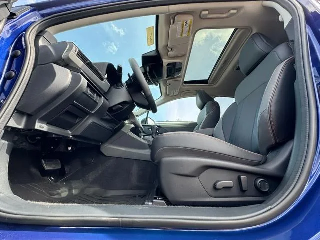 New 2026 SAPPHIRE BLUE PEARL Subaru Limited image 16