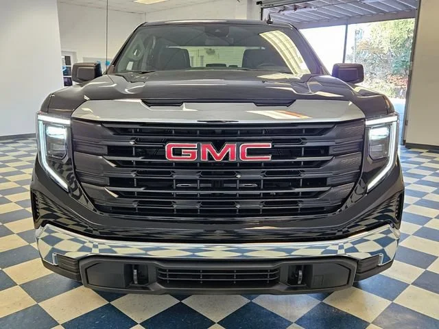 New 2026 Onyx Black GMC Pro image 2