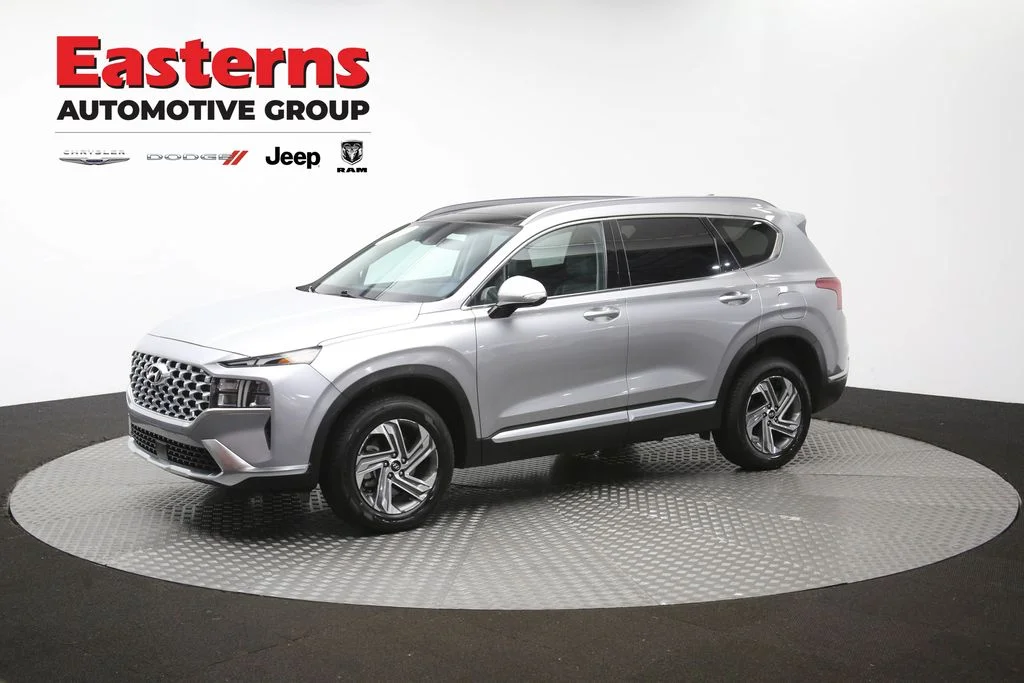 Used 2023 Silver Hyundai SEL image 60