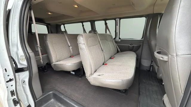 Used 2024 White Chevrolet LT image 35