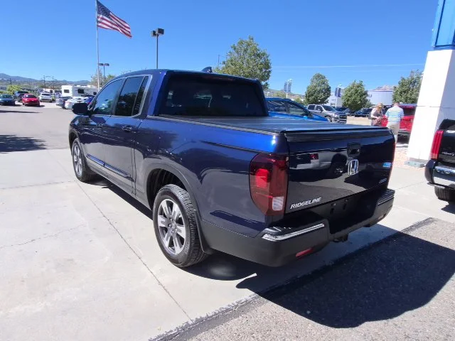 Used 2017  Honda RTL-T image 4