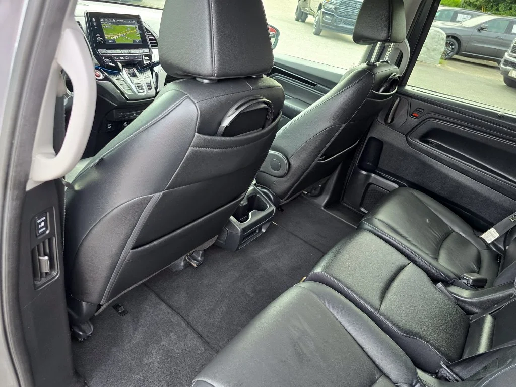 Used 2023 Gray Honda Touring image 30