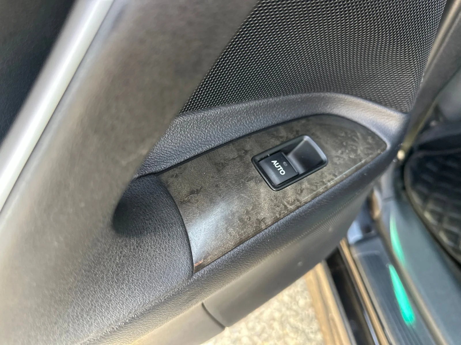Used 2011 Black Lexus 250 image 29