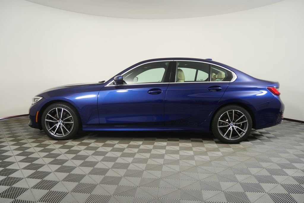 Used 2020 Mediterranean Blue Metallic BMW 330i xDrive image 6