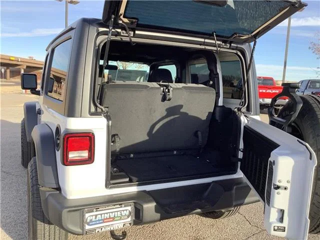 New 2026 Bright White Clear-Coat  Paint Jeep 2-DOOR SPORT image 22