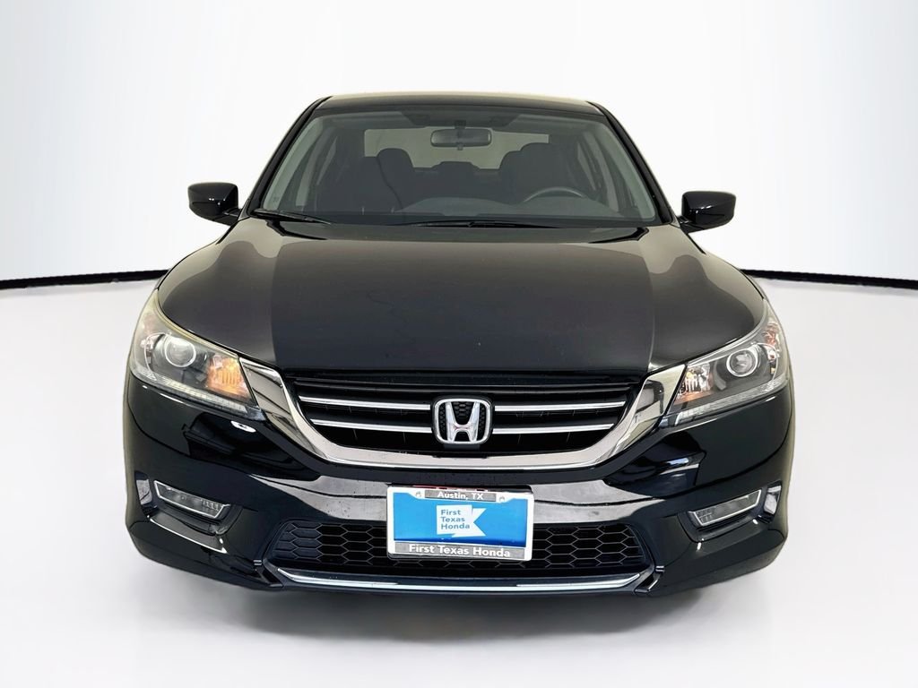 Used 2013 Black Honda Sport image 2