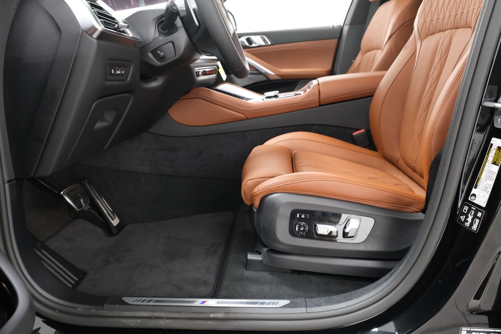 New 2027 Black Sapphire Metallic BMW xDrive40i image 51