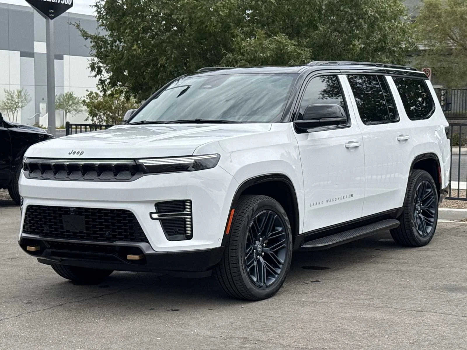 New 2026 Bright White Clear-Coat Exterior Paint Jeep 85th Anniversary image 4