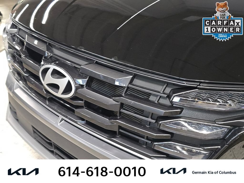 Used 2025 Black Hyundai SEL image 14