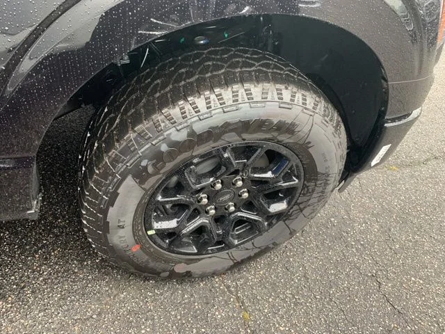 New 2026 Black Ford XLT image 38