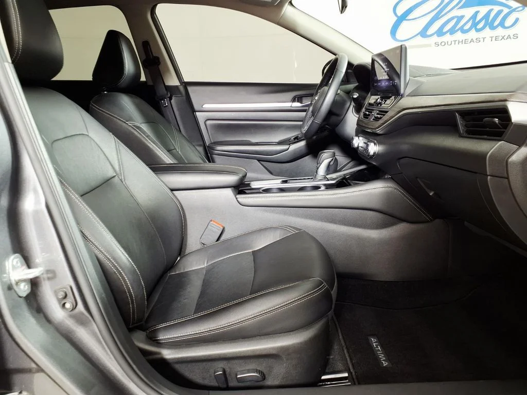 Used 2024 Gray Nissan 2.5 SL image 11